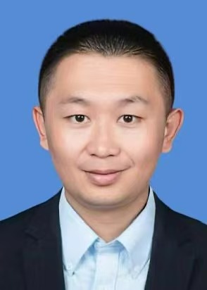 姜小龙